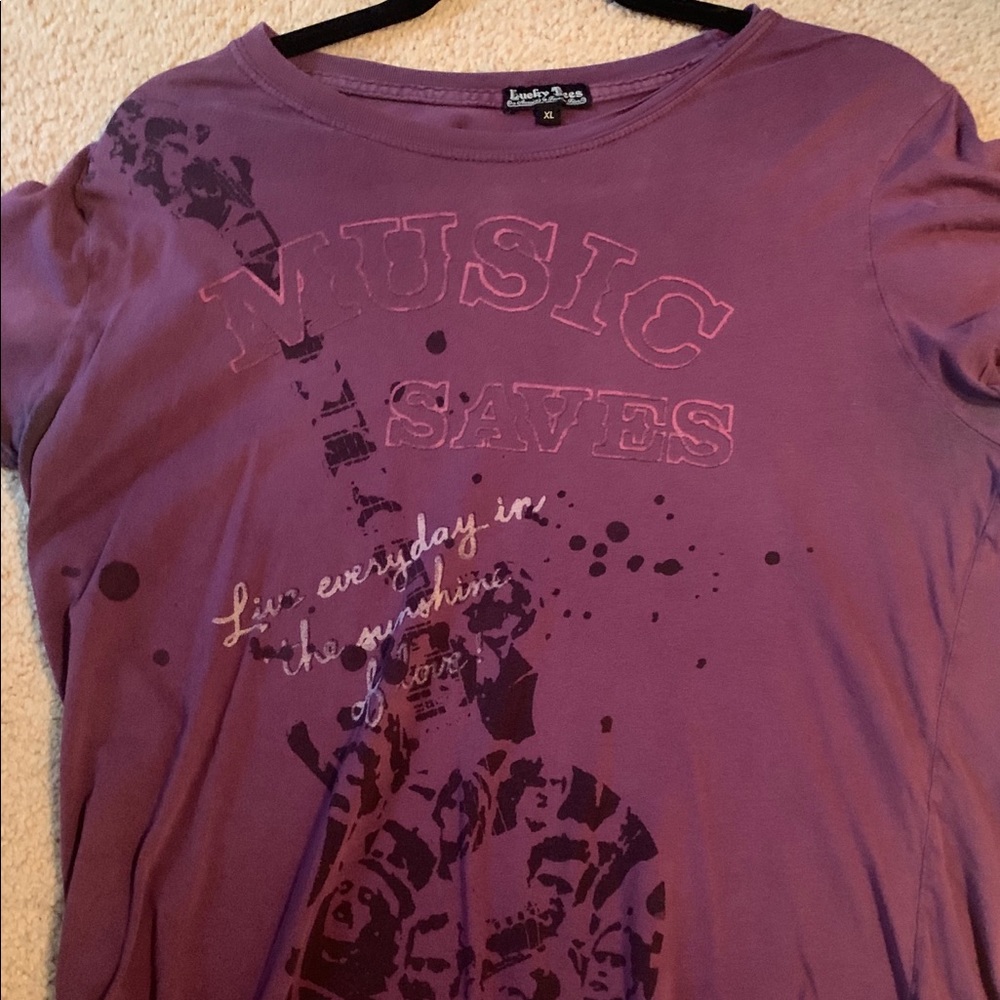 Lucky brand t-shirt